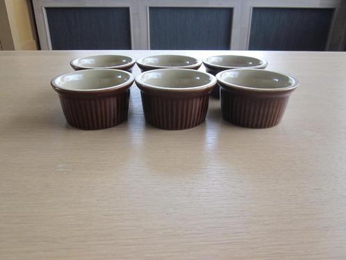 Pearsons of Chesterfield 6 bruine ramekins D8,5cm H4,5cm, Huis en Inrichting, Keuken | Servies, Gebruikt, Overige typen, Overige stijlen