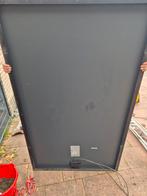 8 Zonnepanelen + Omvormer + Bevestiging, Doe-het-zelf en Verbouw, Zonnepanelen en Toebehoren, Ophalen of Verzenden, Gebruikt, Compleet systeem