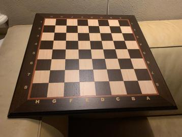 Wedstrijd schaakbord beschikbaar voor biedingen