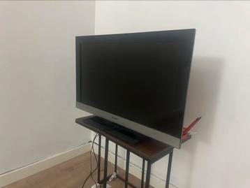 SONY TV - 32 inch beschikbaar voor biedingen