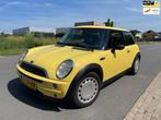 Mini Mini 1.6 One AIRCO/NAP/APK 5-2026, Voorwielaandrijving, 15 km/l, Gebruikt, 4 stoelen