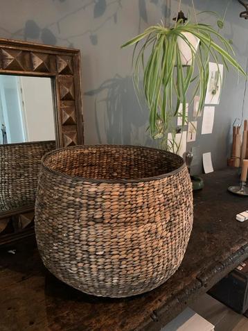 Grote plantenmand - 50x40 cm beschikbaar voor biedingen