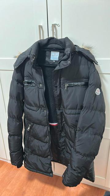 Te koop: originele Moncler winterjas (XXL) beschikbaar voor biedingen