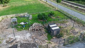 Hekwerk kooiconstructie beschikbaar voor biedingen