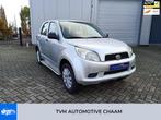 Daihatsu Terios 1.5-16v 2WD Nieuw apk inruil mogelijk, Auto's, Daihatsu, 47 €/maand, Origineel Nederlands, Te koop, Zilver of Grijs