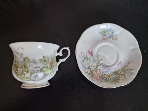 Royal Ascot Fine Bone China – Kop & Schotel – Engeland, Antiek en Kunst, Antiek | Servies los, Ophalen