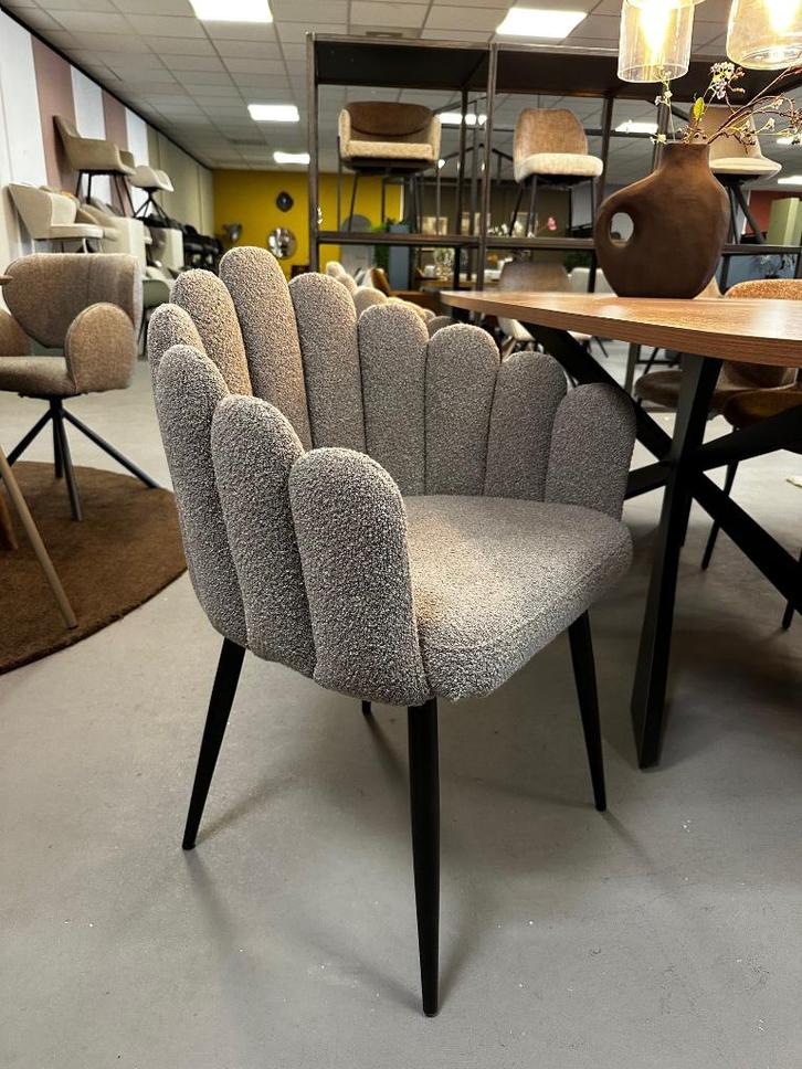 Boucle stoel - eetkamerstoel boucle - flower stoel grijs, Huis en Inrichting, Stoelen, Nieuw, Eén, Stof, Grijs, Ophalen of Verzenden