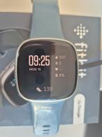 fitbit versa 4, Sport en Fitness, Hartslagmeters, Ophalen of Verzenden, Gebruikt, Overige merken