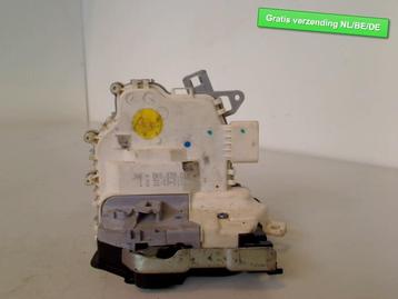 PORTIERSLOT RECHTS ACHTER Audi A4 Avant (B8) (8K0839016C) beschikbaar voor biedingen