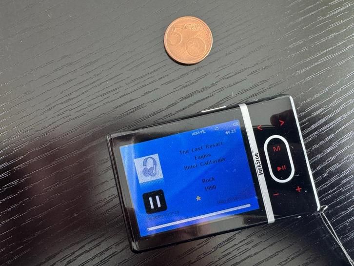 TrekStor i.Beat Sonix Video MP3 speler + voice recorder + FM, Audio, Tv en Foto, Mp3-spelers | Overige merken, Zo goed als nieuw