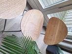 2 trendy houten stoelen, Huis en Inrichting, Stoelen, Ophalen, Twee, Bruin, Zo goed als nieuw