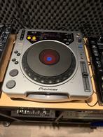 Roland CDJ 800 in nieuw staat !, Muziek en Instrumenten, Ophalen of Verzenden, Zo goed als nieuw, Pioneer