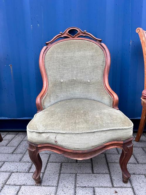 Antieke Franse fauteuil Louis Philippe stijl houten frame, Antiek en Kunst, Antiek | Meubels | Stoelen en Banken, Ophalen