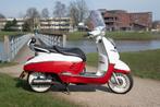 Zeer nette Peugeot Django 4T 50cc Euro 5 Snorscooter 7267 km, Fietsen en Brommers, Snorfietsen en Snorscooters, Benzine, Peugeot