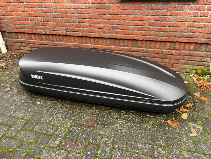 Thule Pacific 780 Dakbox inclusief tassen set, Auto diversen, Dakkoffers, Gebruikt, Ophalen