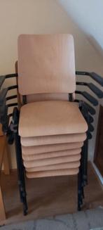 7 Stapelbare houten stoelen met armleuningen, Huis en Inrichting, Stoelen, Bruin, Nieuw, Ophalen of Verzenden, Modern