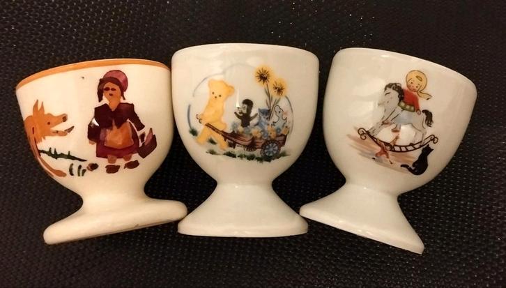 Vintage Eierdopjes met Opdruk - Set van 3, Huis en Inrichting, Keuken | Keukenbenodigdheden, Ophalen of Verzenden