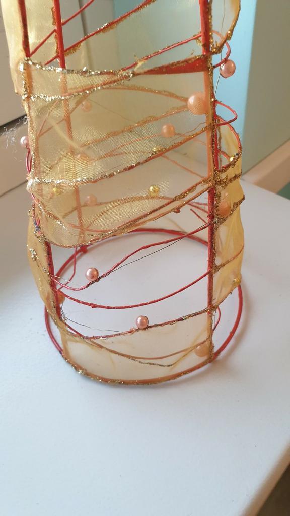 Piramide, Hobby en Vrije tijd, Overige Hobby en Vrije tijd, Zo goed als nieuw, Ophalen of Verzenden