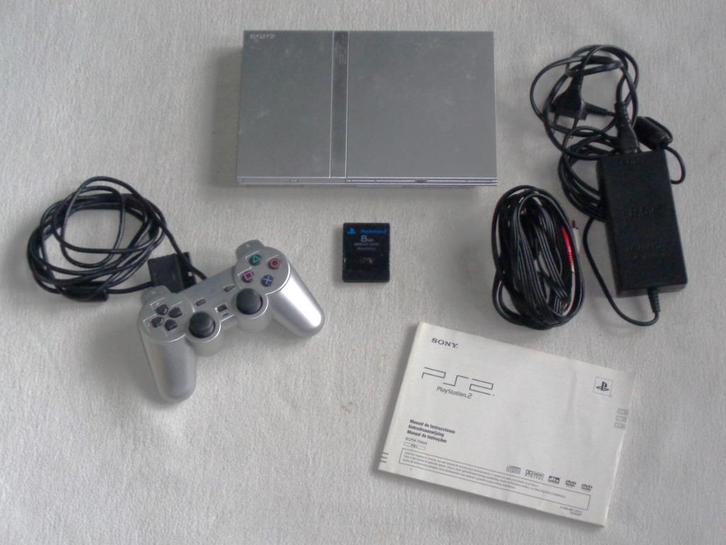 Playstation slim met spellen, Spelcomputers en Games, Spelcomputers | Sony PlayStation 2, Gebruikt, Zilver, Met 1 controller, Met games