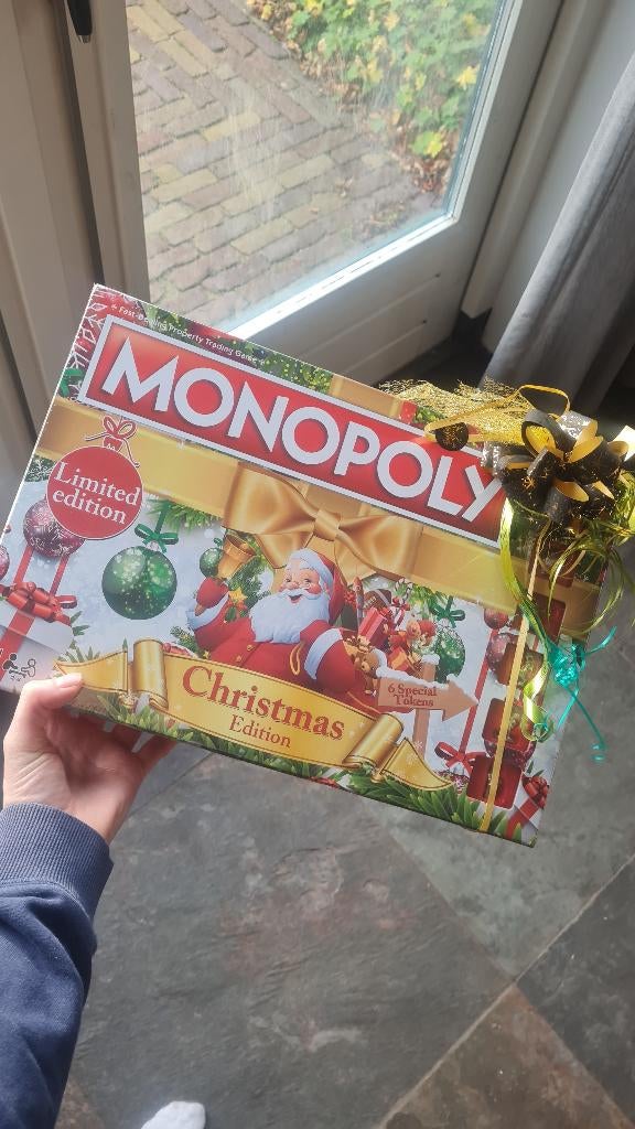 Monopoly Christmas Edition, Hobby en Vrije tijd, Gezelschapsspellen | Bordspellen, Vijf spelers of meer, Ophalen of Verzenden