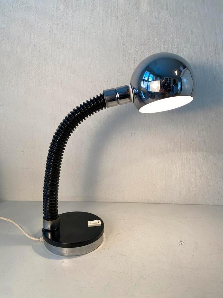 Space Age tafellamp van Targetti Sankey, Huis en Inrichting, Lampen | Tafellampen, Gebruikt, Minder dan 50 cm, Metaal, Ophalen of Verzenden