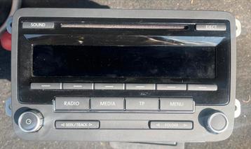 VW Autoradio Low EU UP2 BVX – met code (VWZ1Z2P0060503) beschikbaar voor biedingen