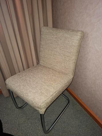 2 Beige Gemêleerde Stoelen Eetkamerstoelen Nieuwstaat