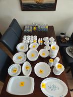 Servies arcopal, Huis en Inrichting, Ophalen, Overige stijlen, Compleet servies, Glas