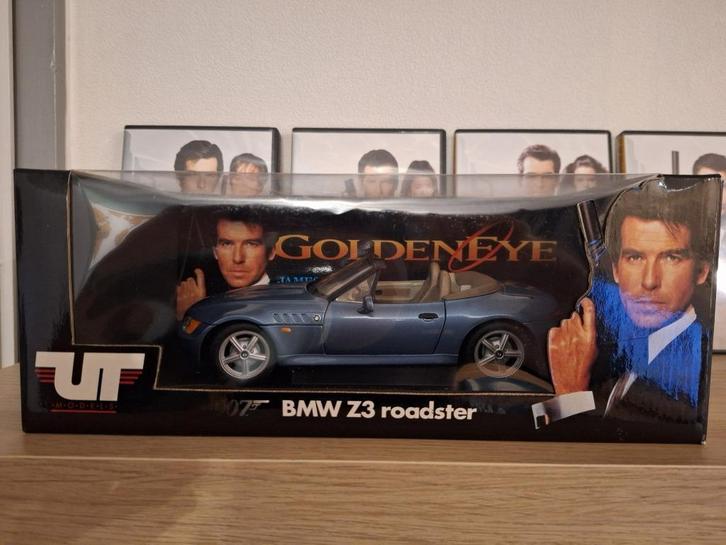 UT Models 1:18 BMW Z3 Roadster - Zeldzaam - James Bond 007, Hobby en Vrije tijd, Modelauto's | 1:18, Zo goed als nieuw, Auto, UT Models