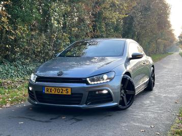 Volkswagen Scirocco 2.0 TSI Highline Plus | Automaat + Cruis beschikbaar voor biedingen