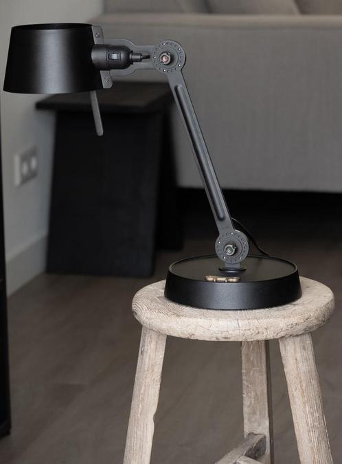 Tonone bolt lamp zwart, Huis en Inrichting, Lampen | Tafellampen, Zo goed als nieuw, Minder dan 50 cm, Ophalen of Verzenden