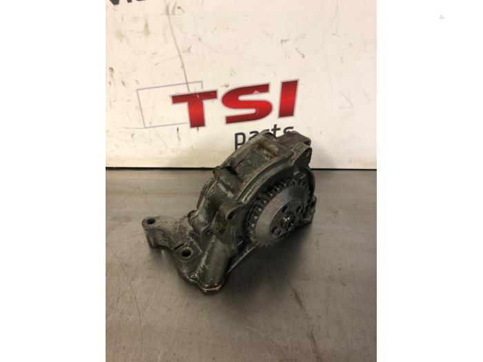 Oliepomp van een Volkswagen Golf, Gebruikt, -, Volkswagen, -