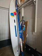 Wind surfplank met mast en mistral zeil, Watersport en Boten, Ophalen, 300 cm of meer, Plank, 5 tot 7 m²