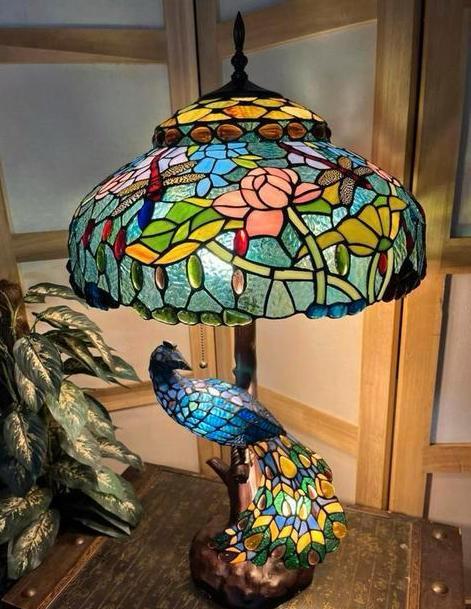 Tiffany Pauw Lamp XL, Antiek en Kunst, Antiek | Lampen, Verzenden