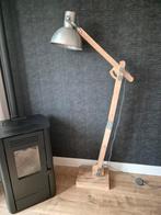 Mooie vloerlamp, Huis en Inrichting, Lampen | Overige, Ophalen of Verzenden, Zo goed als nieuw
