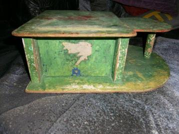 Houten Speelgoed Garage, groen, vintage jaren 60 (opknapper) beschikbaar voor biedingen