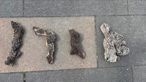 Mooie stukken aquarium hout aangeboden, Dieren en Toebehoren, Vissen | Aquaria en Toebehoren, Zo goed als nieuw, Plant(en), Steen of Hout