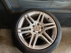 Mercedes W204 AMG, Auto-onderdelen, Ophalen, 17 inch, Gereviseerd, Zomerbanden