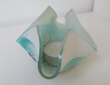 waxinelichthouder van gevouwen glas, lage verzendkstn! beschikbaar voor biedingen
