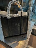The tote tas, Sieraden, Tassen en Uiterlijk, Tassen | Damestassen, Ophalen of Verzenden, Zo goed als nieuw, Shopper