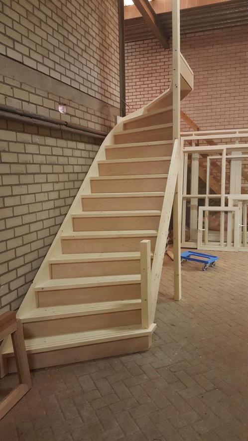 Houten Trappen op maat gemaakt ! MARO Timmerwerken, Doe-het-zelf en Verbouw, Ladders en Trappen, Ophalen of Verzenden