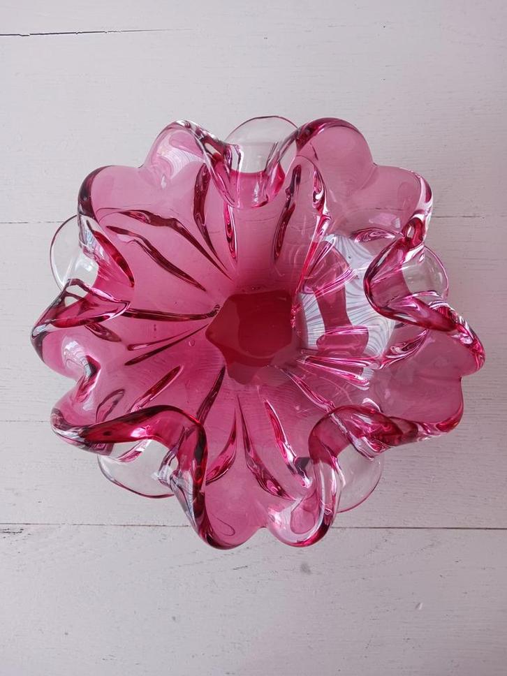 Murano Schaal - Fuchsia Bloem Design - 1960-1970, Antiek en Kunst, Antiek | Glas en Kristal, Ophalen of Verzenden