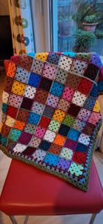 Multicolor gehaakt dekentje, Huis en Inrichting, Woonaccessoires | Plaids en Woondekens, Ophalen of Verzenden, Nieuw
