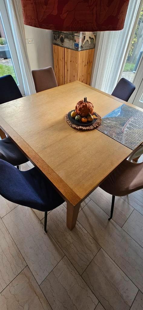 Eettafel vierkant 150x150, Huis en Inrichting, Tafels | Eettafels, Gebruikt, Rechthoekig, Ophalen