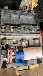 Tegelboor set gatenzaag, Ophalen of Verzenden, Zo goed als nieuw