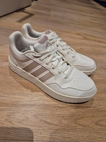 Adidas Sneakers mt. 42 - Zo goed als nieuw! beschikbaar voor biedingen