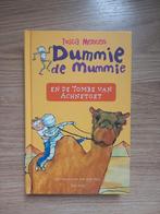 Tosca Menten - Dummie de mummie en de tombe van Achnetoet, Ophalen of Verzenden, Gelezen, Tosca Menten