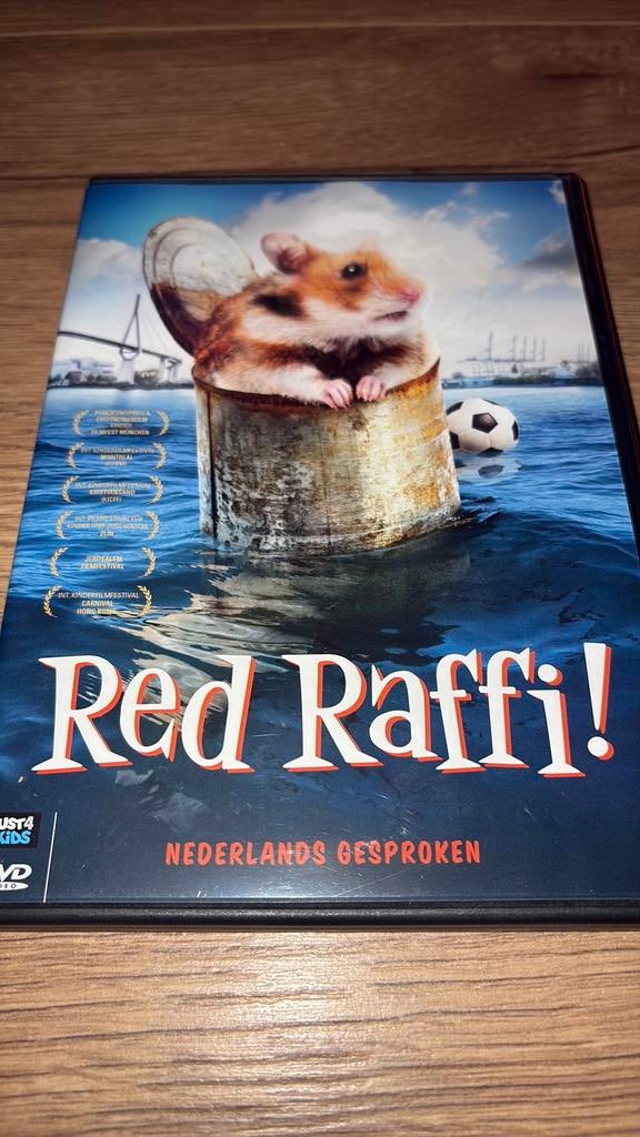 Red Raffi! / Rettet Raffi! uit 2015 op dvd., Ophalen of Verzenden, Zo goed als nieuw