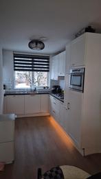 Pelgrim Keuken uit 2012 met Apparatuur(vanaf 6 februari), Ophalen of Verzenden, Hoekkeuken