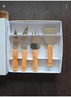 Nieuwe kaasmessenset, Ophalen of Verzenden, Nieuw, Hout, Bestekset